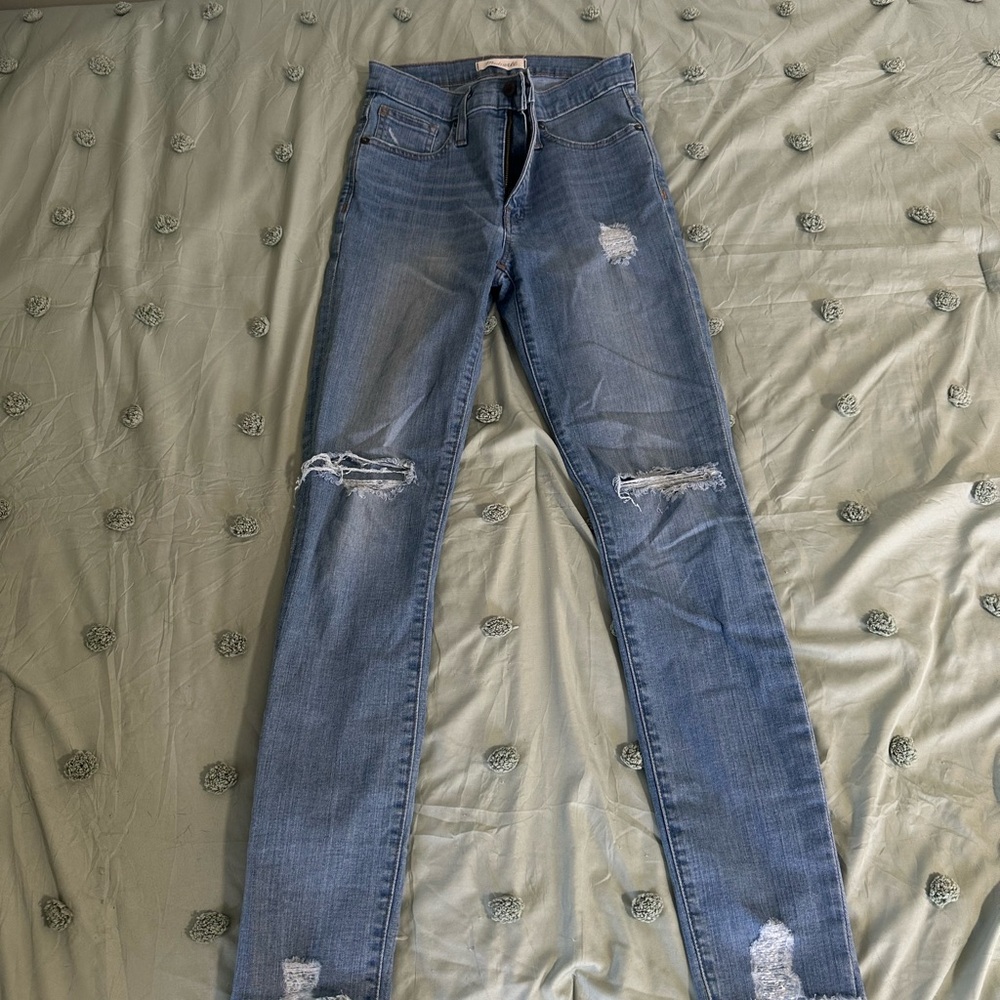 Madewell Blue Distressed Slim Fit Jeans
